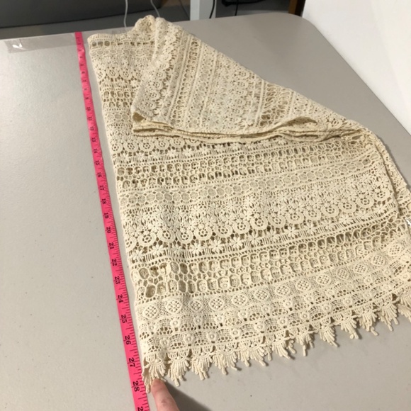 Cabi Womens Top Size Medium Cream Capri Crochet Top Oversized Sheer Boho V Beach - Picture 9 of 11